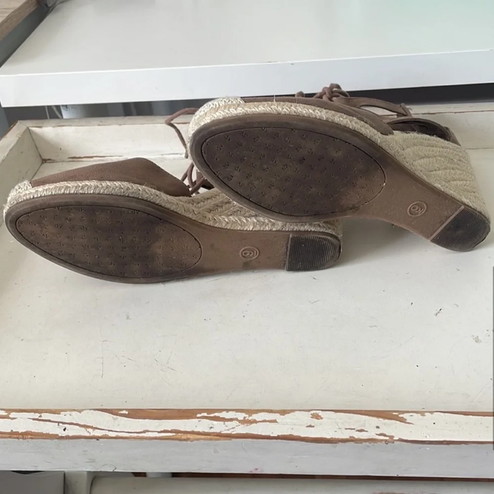 DV DOLCE VITA Taupe Suede Textile Lace Up Zip Back Espadrille Wedge Shoes